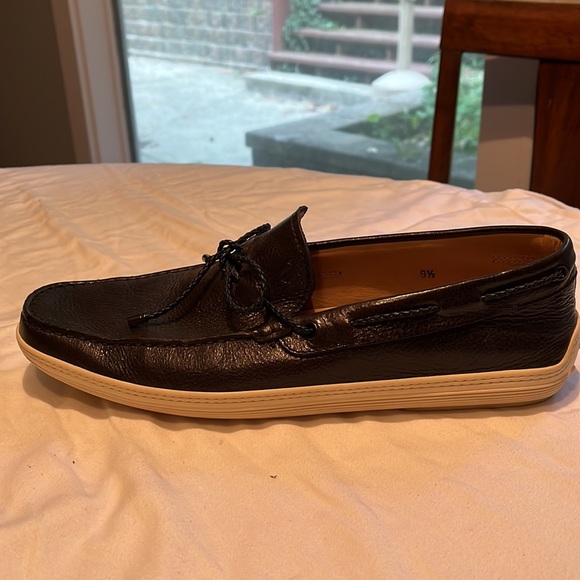 Tod’s Slip on Loafers - Picture 8 of 11